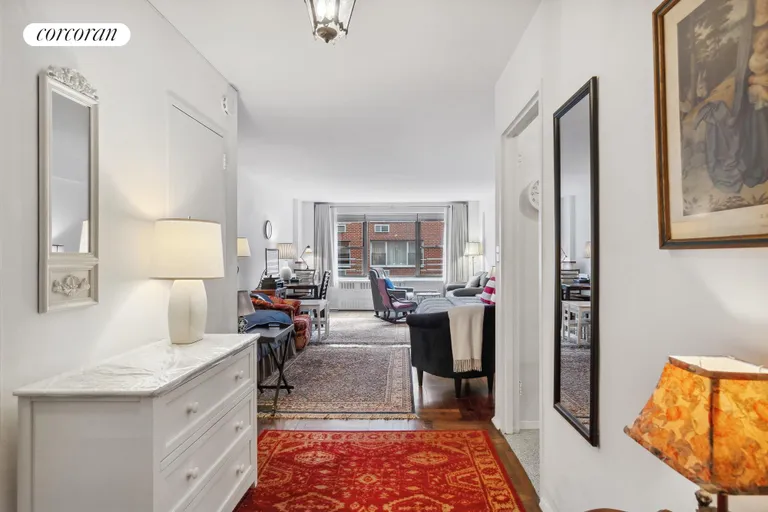 New York City Real Estate | View 420 East 55th Street, 9U | room 2 | View 3