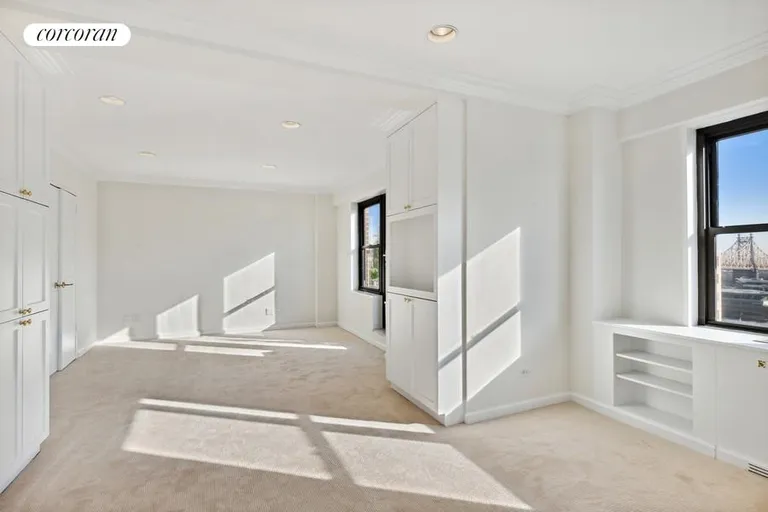 New York City Real Estate | View 50 Sutton Place South, 21F | Primary Bedroom | View 8