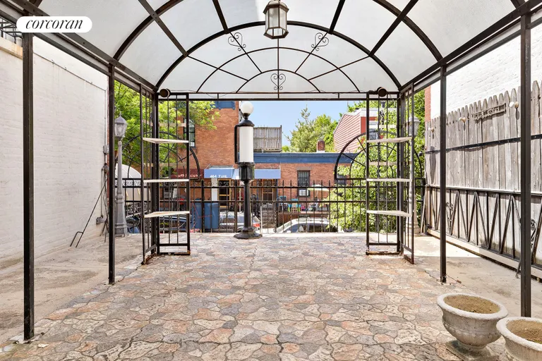 New York City Real Estate | View 462 7th Avenue | Covered Patio 16th St. | View 5