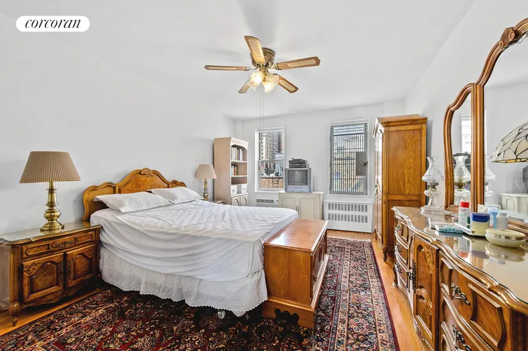 New York City Real Estate | View 225 East 76th Street, 6G | Bedroom | View 3