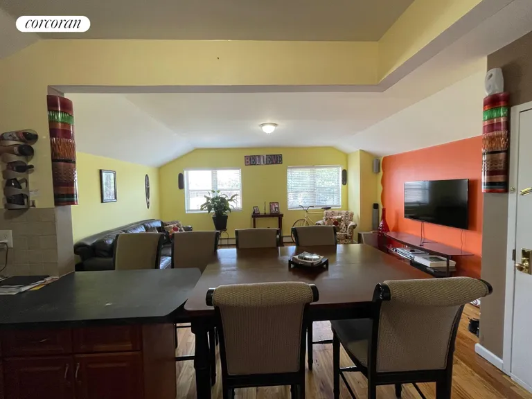 New York City Real Estate | View 713 Fountain Avenue | room 2 | View 3