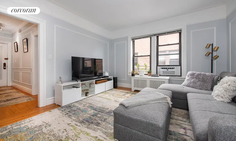 New York City Real Estate | View 325 East 80th Street, 6A | room 1 | View 2