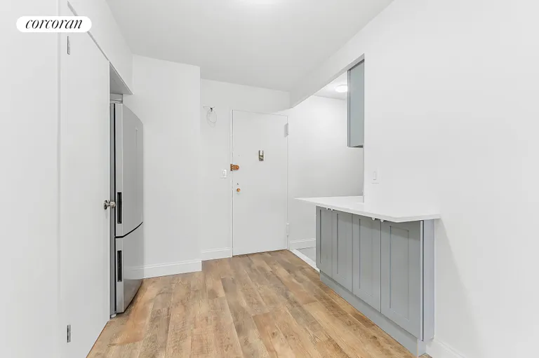New York City Real Estate | View 210 East 36th Street, 3G | Dining Alcove | View 5