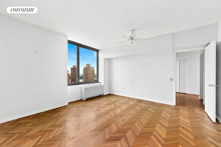 New York City Real Estate | View 360 East 88th Street, 24C | room 2 | View 3