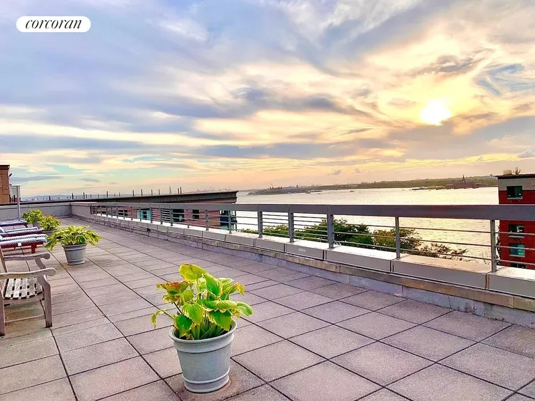 New York City Real Estate | View 2 South End Avenue, 5J | room 13 | View 14