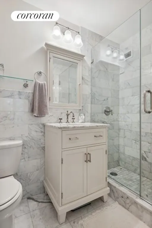 New York City Real Estate | View 575 Main Street, 314 | Primary Bathroom | View 11