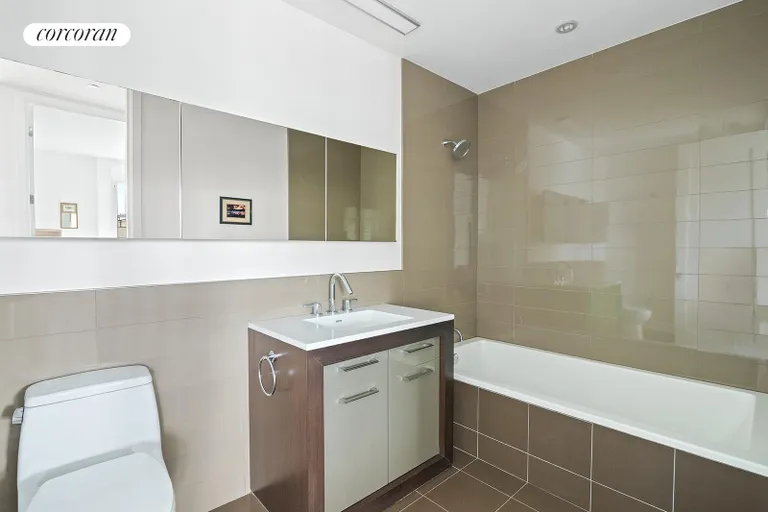 New York City Real Estate | View 125 North 10th Street, SPHF | Full Bathroom | View 4