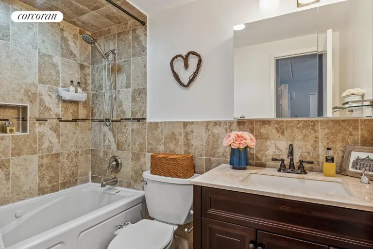 New York City Real Estate | View 297 West 137th Street, B | Full Bathroom | View 8