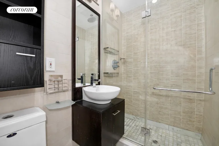 New York City Real Estate | View 343 4th Avenue, 2G | room 9 | View 10