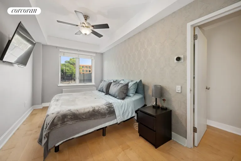 New York City Real Estate | View 343 4th Avenue, 2G | room 14 | View 15