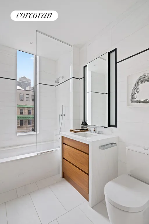 New York City Real Estate | View 277 Fifth Avenue, 12A | Full Bathroom | View 6