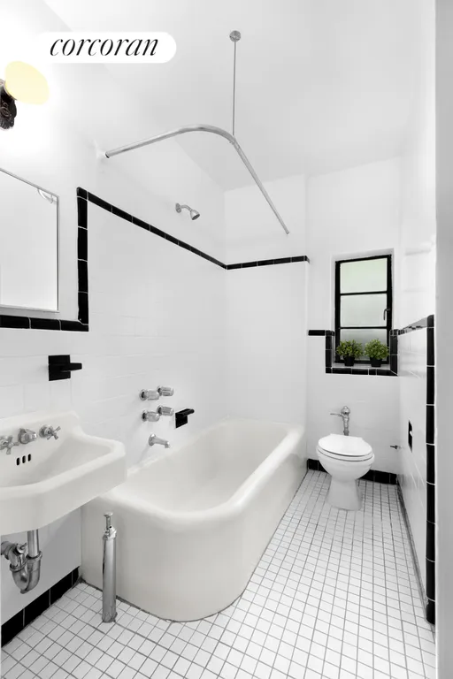 New York City Real Estate | View 115 Payson Avenue, 2E | Full Bathroom | View 5