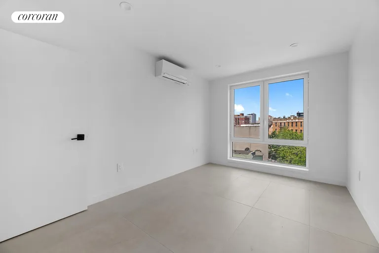 New York City Real Estate | View 2321 Belmont Avenue, 2B | room 3 | View 4