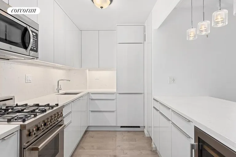 New York City Real Estate | View 16 West 16th Street, 6ES | Kitchen | View 4
