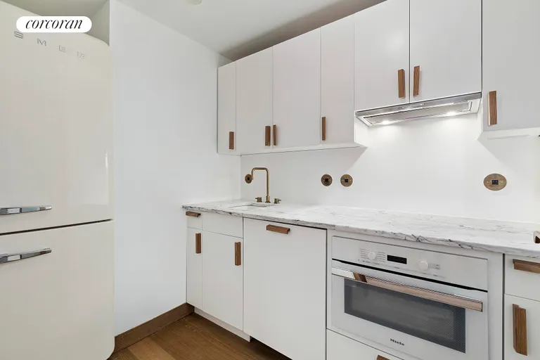 New York City Real Estate | View 257 West 4th Street | room 22 | View 23