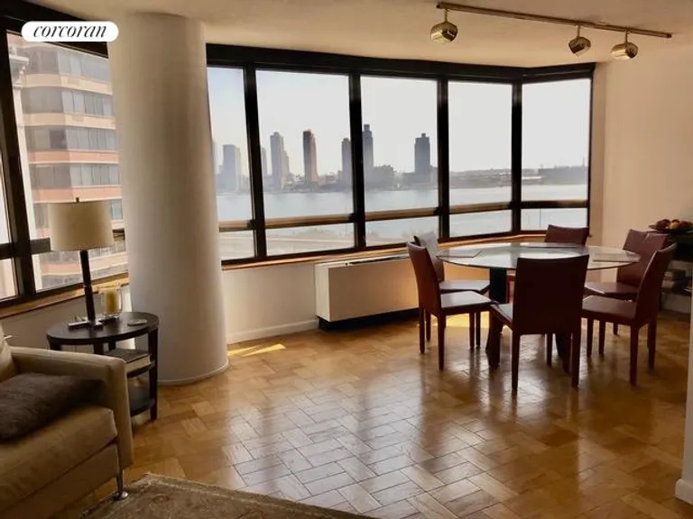 New York City Real Estate | View 630 First Avenue, 8N | room 2 | View 3