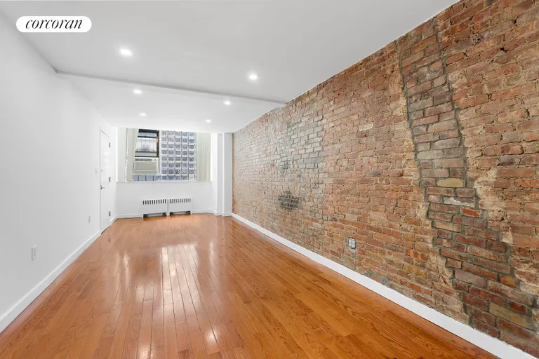 New York City Real Estate | View 145 West 21st Street, 1 | room 1 | View 2