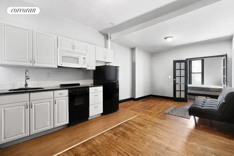 New York City Real Estate | View 518 East 83rd Street, 5B | 1 Bed, 1 Bath | View 1