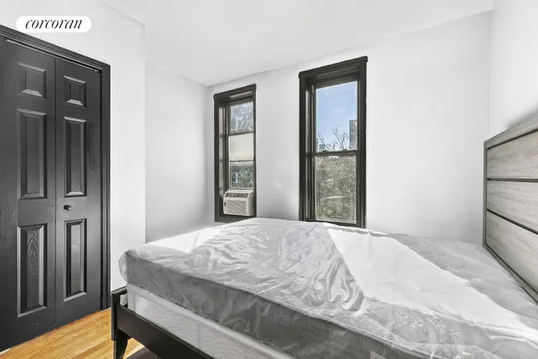 New York City Real Estate | View 518 East 83rd Street, 5B | room 2 | View 3