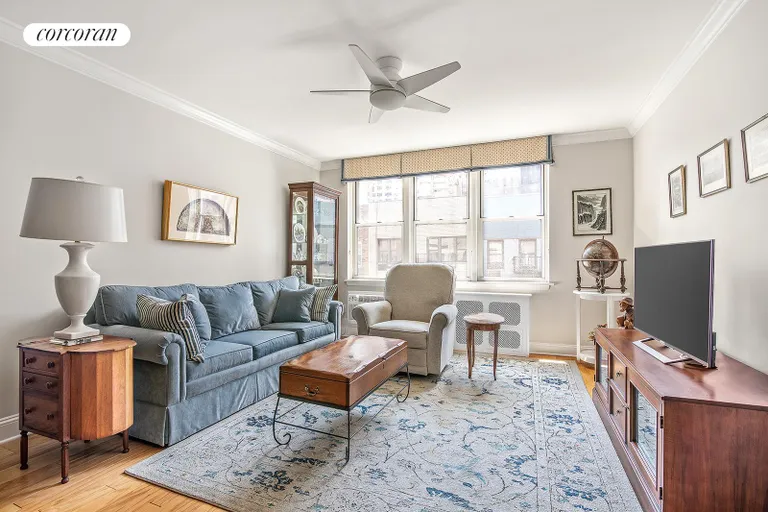 New York City Real Estate | View 515 East 88th Street, 5E | Living Room | View 2
