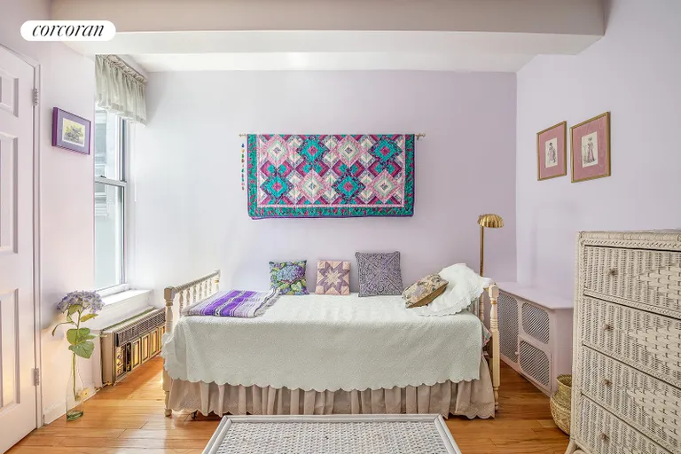 New York City Real Estate | View 515 East 88th Street, 5E | Bedroom | View 5