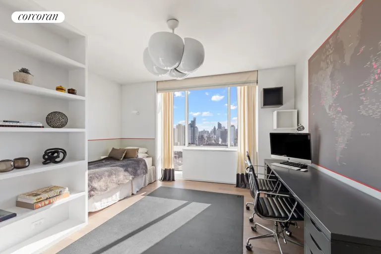 New York City Real Estate | View 201 East 80th Street, 24FLR | room 5 | View 6