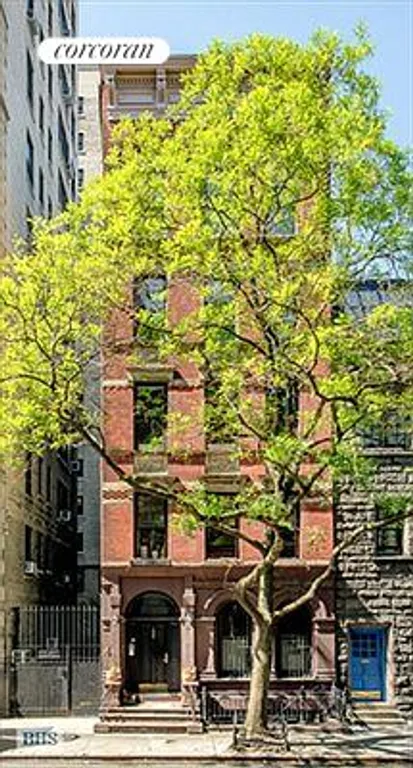 New York City Real Estate | View 106 Waverly Place, 3 | room 10 | View 11