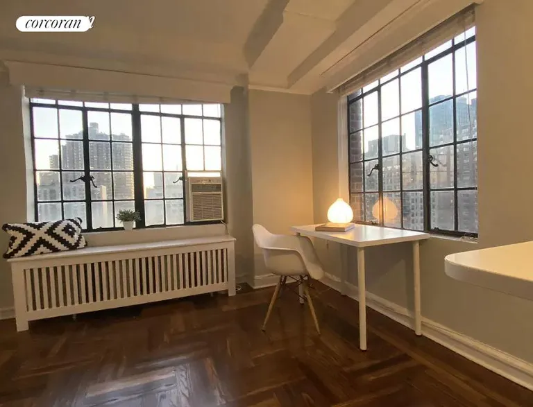 New York City Real Estate | View 320 East 42Nd Street, 2810 | Evening Workspace | View 3