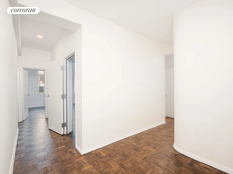 New York City Real Estate | View 4 East 89th Street, 1C | Hall | View 3