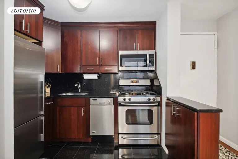 New York City Real Estate | View 353 East 72Nd Street, 10C | room 1 | View 2