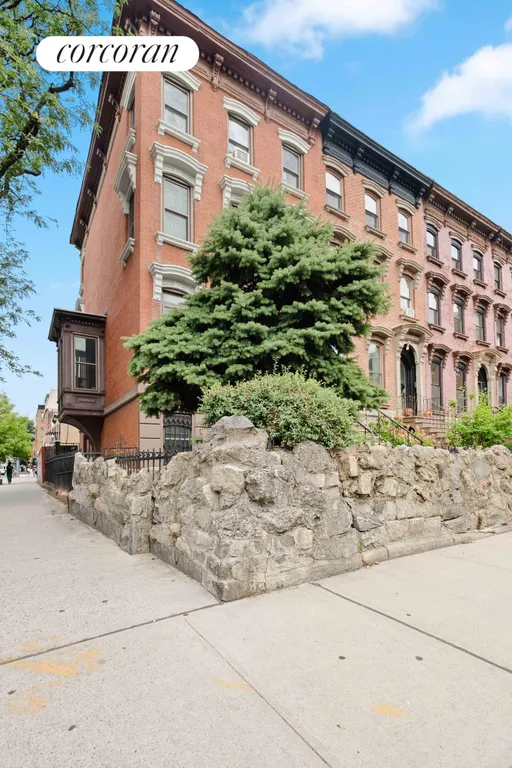 New York City Real Estate | View 267 Macon Street | room 6 | View 7