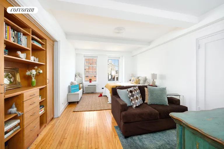 New York City Real Estate | View 405 West 23rd Street, 11D | room 1 | View 2