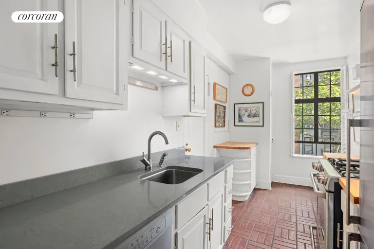 New York City Real Estate | View 230 East 50th Street, 4A | Kitchen | View 3