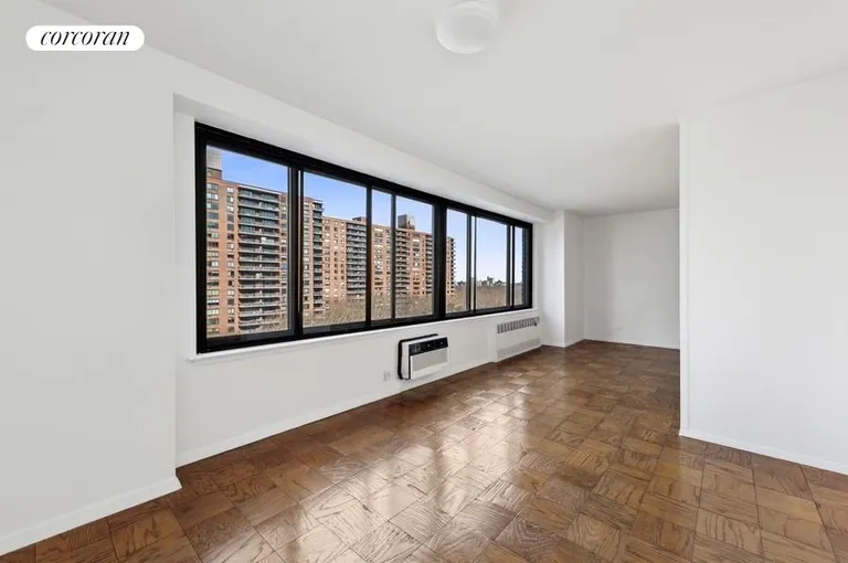 New York City Real Estate | View 382 Central Park West, 8Y | room 3 | View 4