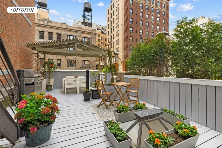 New York City Real Estate | View 259 West 85th Street, 6 | Terrace South | View 5