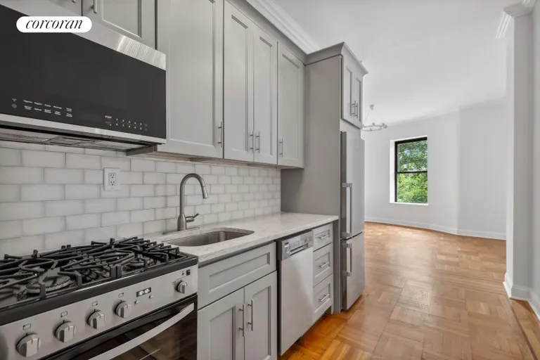 New York City Real Estate | View 418 Central Park West, 28 | room 2 | View 3