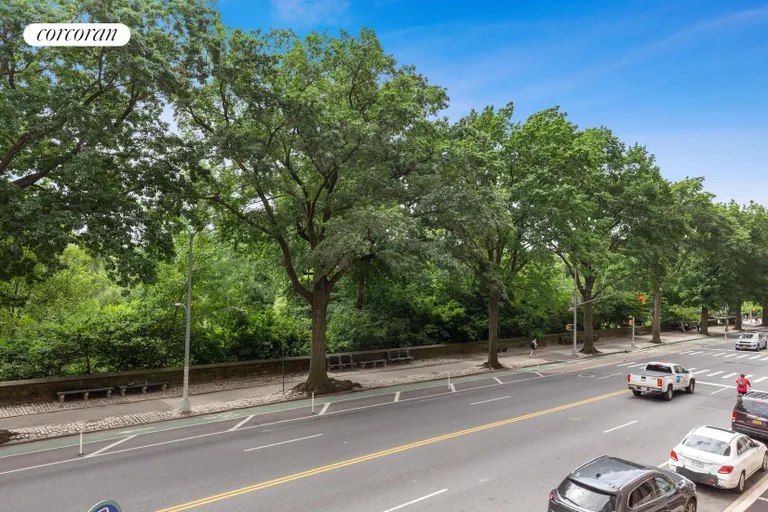New York City Real Estate | View 418 Central Park West, 28 | room 7 | View 8
