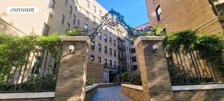 New York City Real Estate | View 779 Riverside Drive, B22 | room 93 | View 94