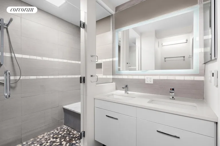 New York City Real Estate | View 157 East 32Nd Street, 11BC | Primary Bathroom | View 7