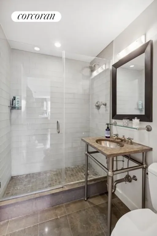 New York City Real Estate | View 460 East 79th Street, 19AF | Bathroom | View 7