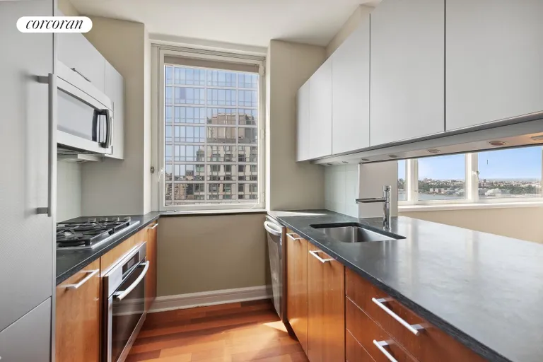 New York City Real Estate | View 100 Riverside Boulevard, 29D | room 1 | View 2