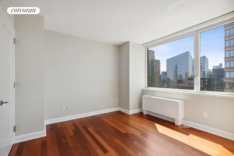 New York City Real Estate | View 100 Riverside Boulevard, 29D | room 3 | View 4