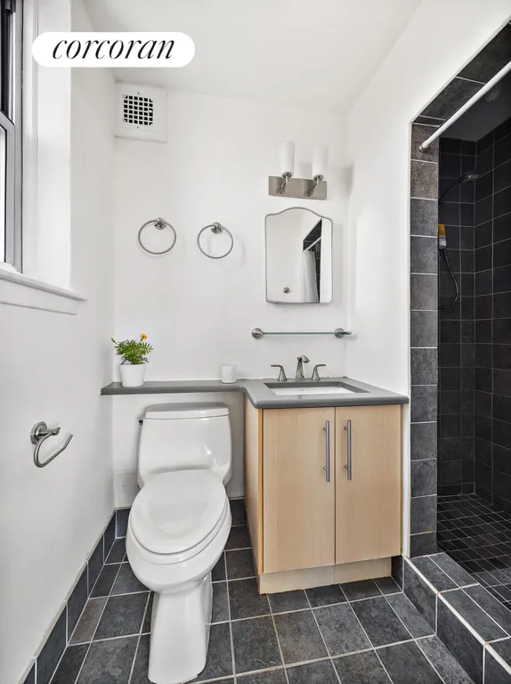 New York City Real Estate | View 207 Ocean Parkway, 7A | Primary Bathroom | View 5