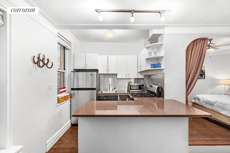 New York City Real Estate | View 210 West 19th Street, 2K | Kitchen | View 3