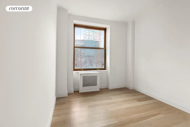 New York City Real Estate | View 527 West 110th Street, 76 | Bedroom | View 4