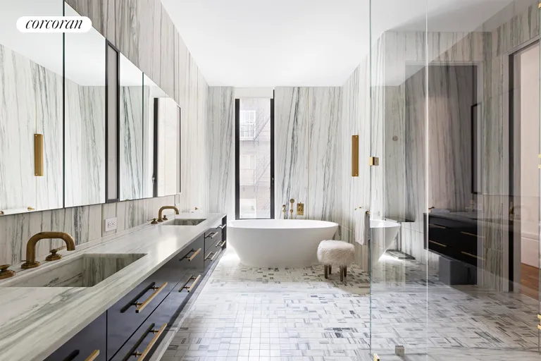 New York City Real Estate | View 150 Wooster Street, 5THFLOOR | Full Bathroom | View 9