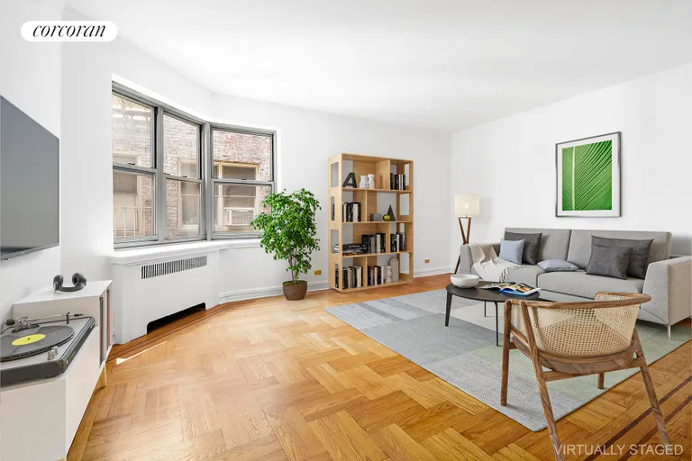 New York City Real Estate | View 120 Bennett Avenue, 2A | room 1 | View 2