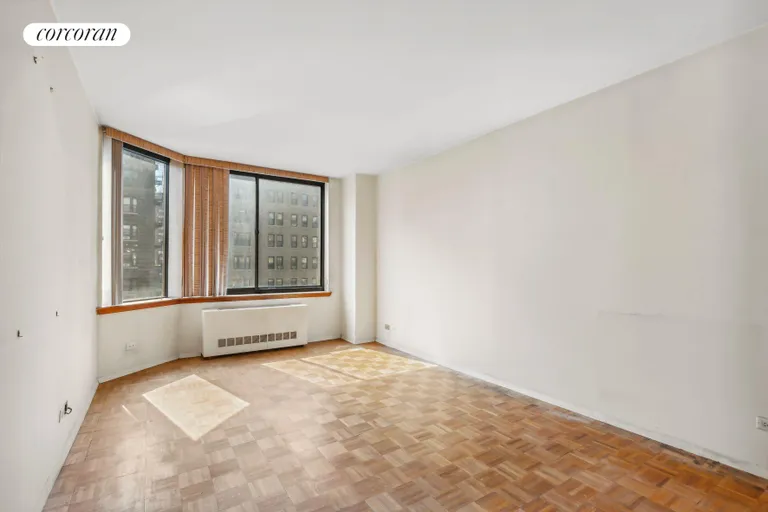 New York City Real Estate | View 250 West 89th Street, 7J | Primary Bedroom | View 7