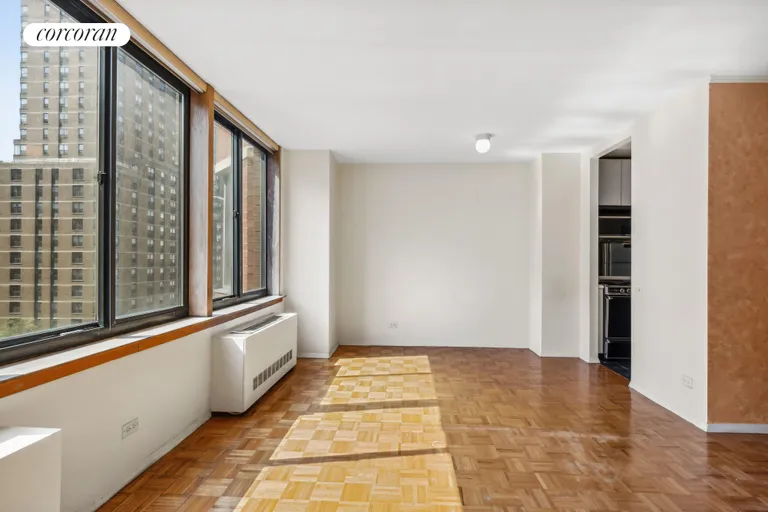 New York City Real Estate | View 250 West 89th Street, 7J | Dining Area | View 4