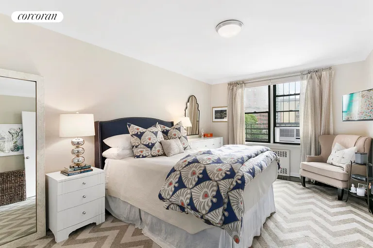 New York City Real Estate | View 30 East 9th Street, 4D | XL Primary Bedroom | View 6